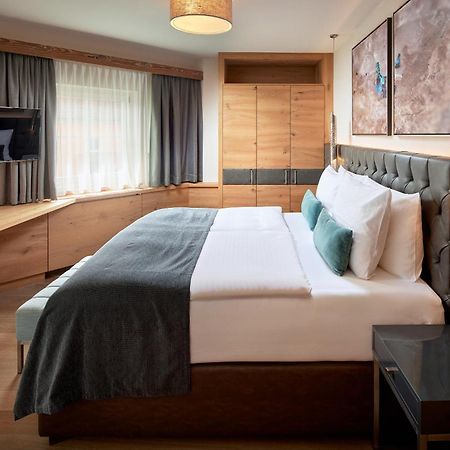Wellness- & Sporthotel Jagdhof 洛恩巴赫 外观 照片